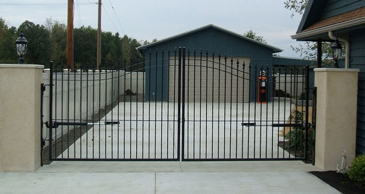 Sliding Driveway Gate Installation Los Angeles